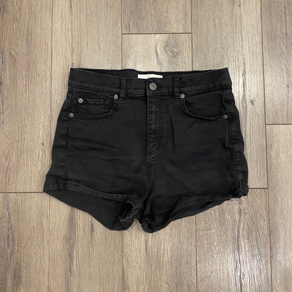 Black jean shorts - Picture 1 of 3